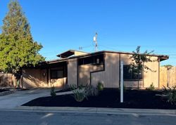 Pre-foreclosure in  N COLLEGE AVE Fresno, CA 93704