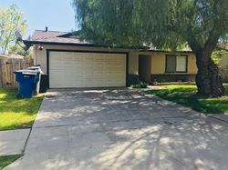 Pre-foreclosure in  N MARTY AVE Fresno, CA 93722