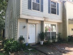 Pre-foreclosure in  FLETCHERS MILL DR Tampa, FL 33613