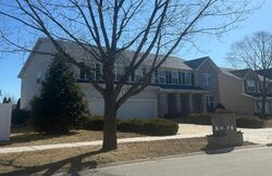 Pre-foreclosure in  BLUE HERON CIR Bartlett, IL 60103