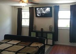 Pre-foreclosure in  LAGUNA WAY Hollywood, FL 33025