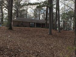 Pre-foreclosure in  WILDWOOD WAY Somerville, AL 35670