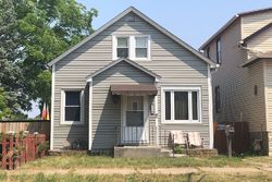 Pre-foreclosure in  S CARONDOLET AVE Chicago, IL 60633