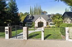 Pre-foreclosure in  E LANSING WAY Fresno, CA 93704