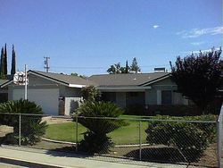 Pre-foreclosure in  CAMBRIA AVE Bakersfield, CA 93304