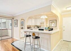 Pre-foreclosure in  HUSTON ST  Valley Village, CA 91607