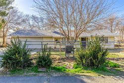 Pre-foreclosure in  177TH ST E Lancaster, CA 93535