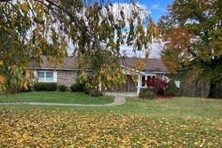 Pre-foreclosure Listing in LYNN DR MOUNDSVILLE, WV 26041