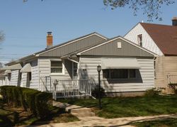 Pre-foreclosure in  S 52ND ST Milwaukee, WI 53220