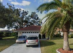 Pre-foreclosure in  BOB O LINK DR Venice, FL 34293