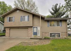 Pre-foreclosure in  HONEY LOCUST DR La Vista, NE 68128