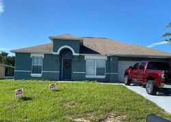 Pre-foreclosure in  SUNSET POINTE DR Lake Wales, FL 33898