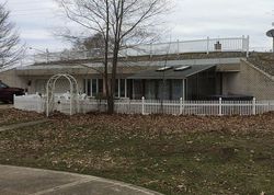 Pre-foreclosure in  15 1/2 MILE RD Marshall, MI 49068