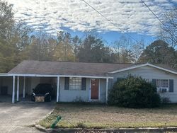 Pre-foreclosure in  N JADEK DR NE Magee, MS 39111