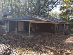 Pre-foreclosure in  CRUMPTON ST Thorsby, AL 35171