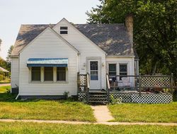 Pre-foreclosure in  E GREEN ST Augusta, IL 62311