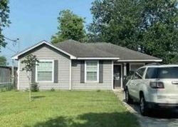 Pre-foreclosure Listing in AVENUE D BAY CITY, TX 77414