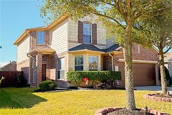 Pre-foreclosure in  NAPLES HOLLOW LN Porter, TX 77365