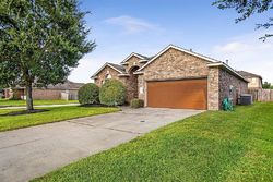 Pre-foreclosure in  STILLWATER CANYON LN Porter, TX 77365