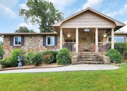 Pre-foreclosure in  HOMESTEAD DR Knoxville, TN 37918