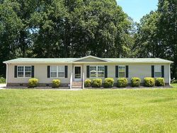 Pre-foreclosure Listing in FARMS BRIDGE RD INMAN, SC 29349