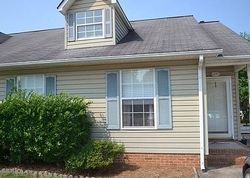 Pre-foreclosure in  FARM POND LN Rock Hill, SC 29732