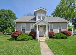 Pre-foreclosure Listing in E PLANE ST BETHEL, OH 45106