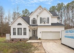 Pre-foreclosure in  ALLIE DR Garner, NC 27529