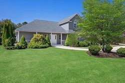 Pre-foreclosure in  POLO GROUNDS LN East Quogue, NY 11942