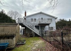 Pre-foreclosure in  PINE EDGE DR East Moriches, NY 11940