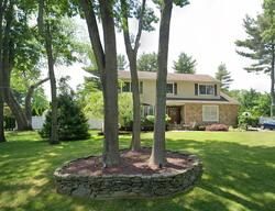 Pre-foreclosure in  SUNHILL RD Nesconset, NY 11767