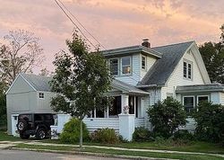Pre-foreclosure Listing in CLARK ST GREENPORT, NY 11944