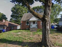 Pre-foreclosure in  SEDGELIA ST Springfield, MA 01104
