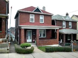 Pre-foreclosure in  GRANDVIEW AVE Braddock, PA 15104