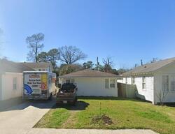 Pre-foreclosure in  STEELE BLVD Baton Rouge, LA 70806