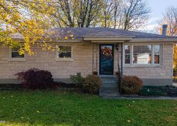 Pre-foreclosure in  ROCKY MOUNTAIN DR Louisville, KY 40219