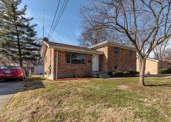 Pre-foreclosure in  SCHNEITER AVE Louisville, KY 40215