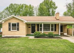 Pre-foreclosure in  LYNN LEA RD Louisville, KY 40216