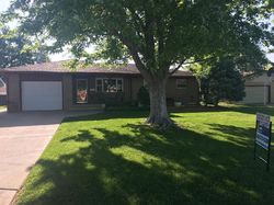 Pre-foreclosure in  OLD MANOR RD Garden City, KS 67846