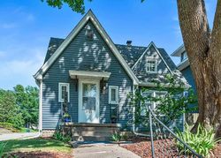 Pre-foreclosure in  PERSHING AVE Davenport, IA 52803