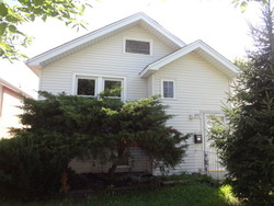 Pre-foreclosure in  N NEW ENGLAND AVE Elmwood Park, IL 60707