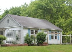 Pre-foreclosure in  OLD BRICK RD Murphysboro, IL 62966