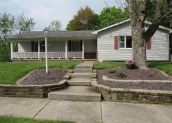 Pre-foreclosure in  W BUCKINGHAM DR Peoria, IL 61614