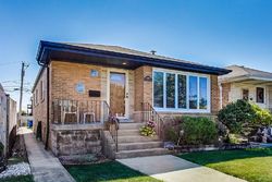 Pre-foreclosure in  W 59TH ST Chicago, IL 60638