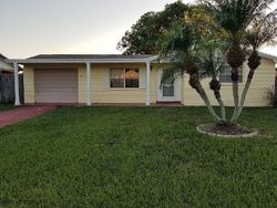 Pre-foreclosure in  ROCK ROYAL DR Holiday, FL 34691