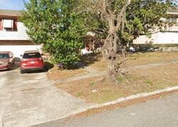 Pre-foreclosure in  CASTLEWOOD LN Orlando, FL 32808