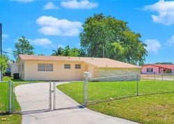 Pre-foreclosure in  N 65TH AVE Hollywood, FL 33024