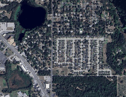 Pre-foreclosure in  STERNS DR Leesburg, FL 34748