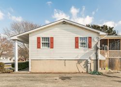 Pre-foreclosure in  EVANS DR Milford, DE 19963