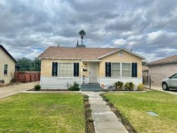 Pre-foreclosure in  MYRTLE ST Bakersfield, CA 93304